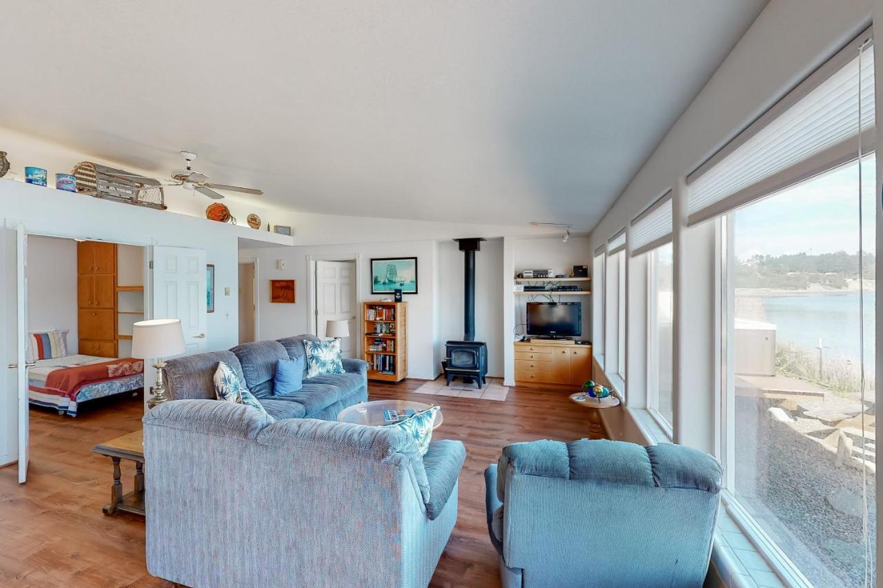 Harbor House Villa วัลด์พอร์ท ภายนอก รูปภาพ